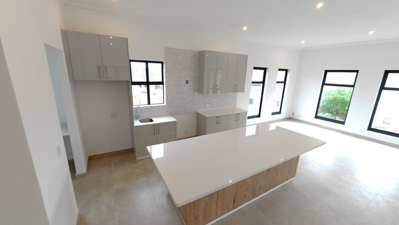 4 Bedroom Property for Sale in Mount Royal Golf Estate Western Cape